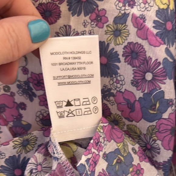 NWT ModCloth flower patch pleasantries shirt SMALL - Picture 6 of 8